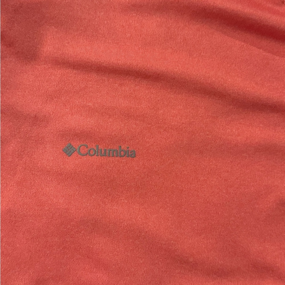 Columbia Women's Coral and Light Pink Short Sleeve Brand New from Adidas - Picture 4 of 5